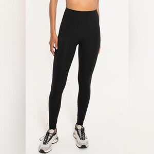 FORM Core Black Leggings